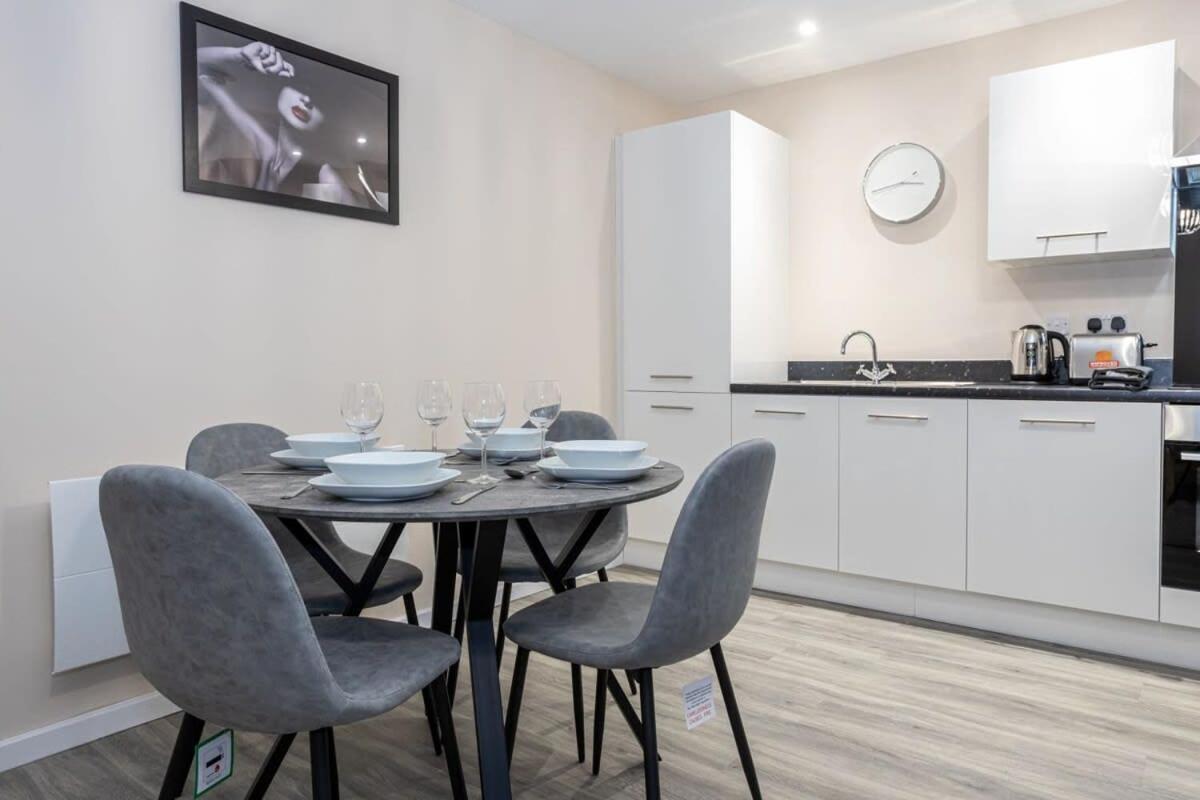 Lovely 1 Bedroom Apartment In מנצ'סטר מראה חיצוני תמונה